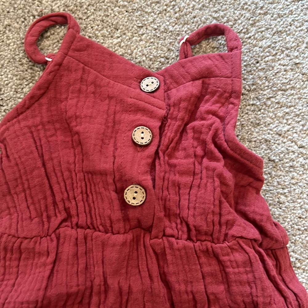 Romper - Picture 2 of 2